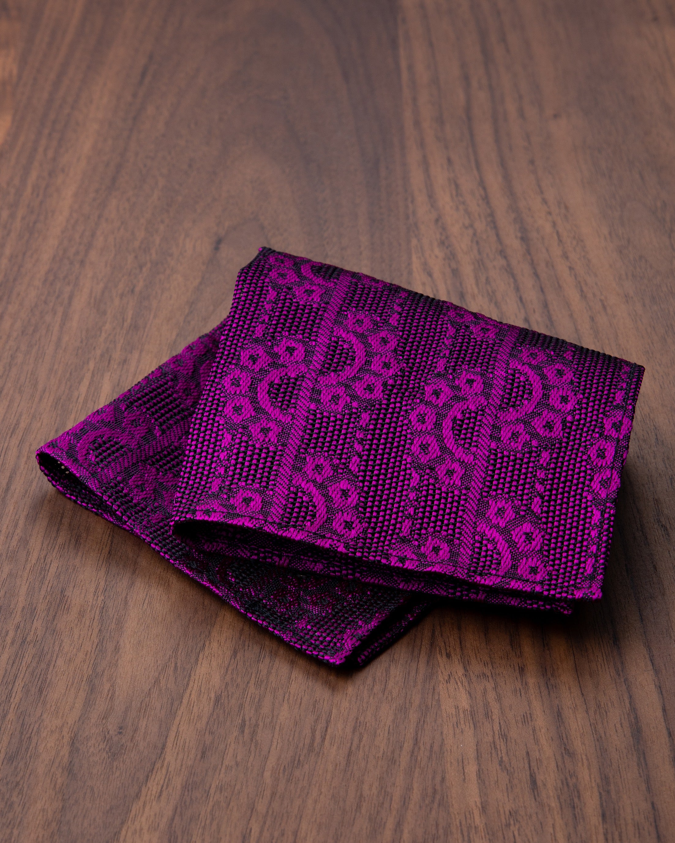 【Art】CHAIN CHAIN タイ & チーフ パープル