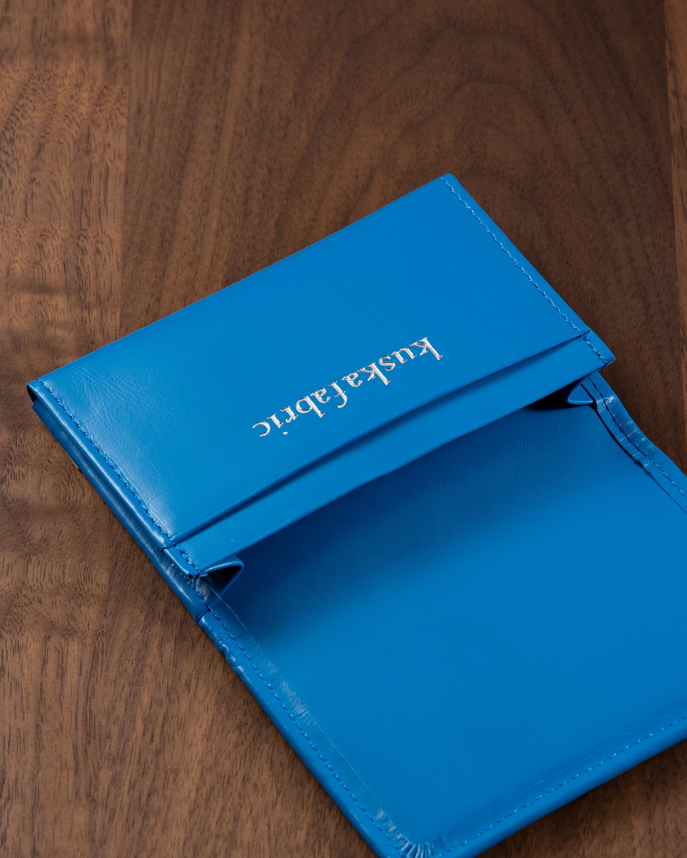 Garza Tie & Card Case White Gray