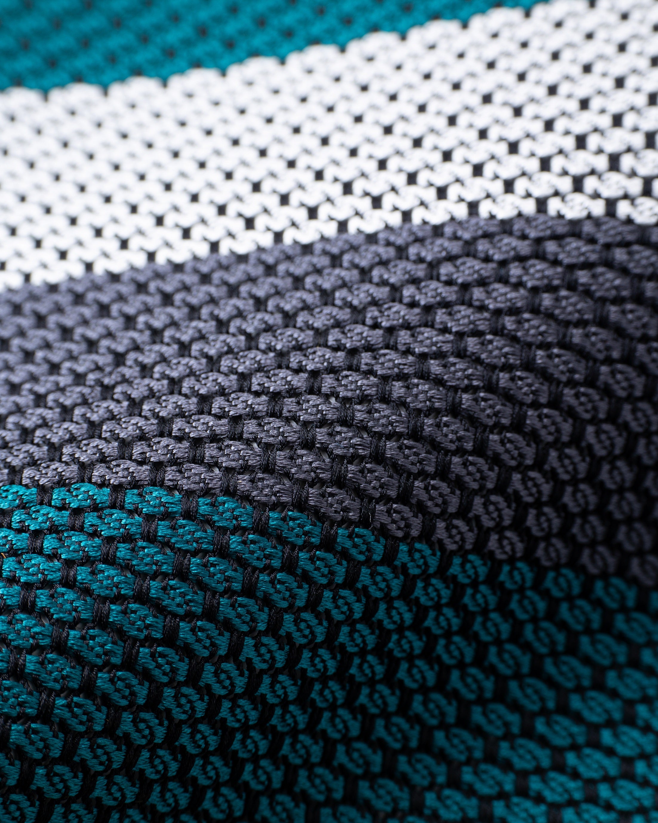 【Executive】エグゼクティブ ガルザタイ(3色) & チーフ ダークグリーン