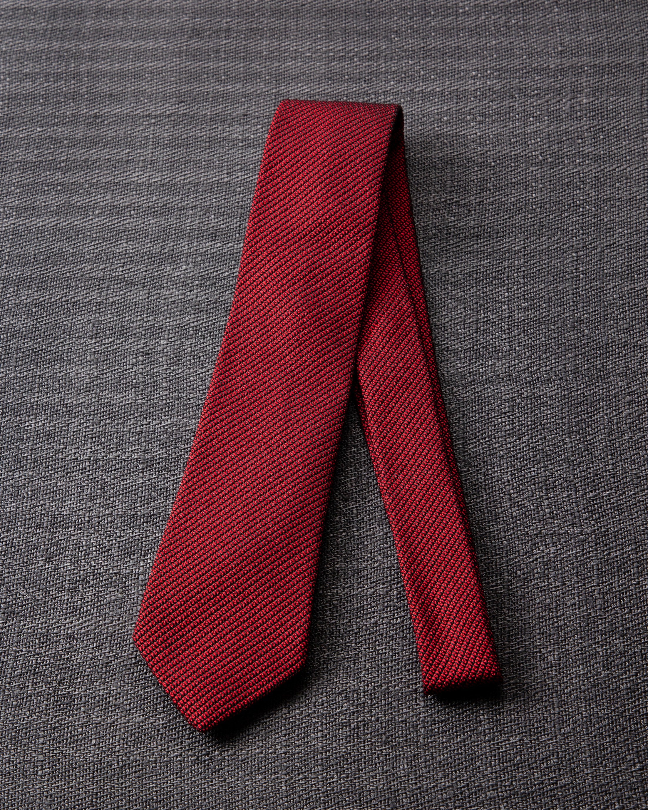 フレスコタイ レッド