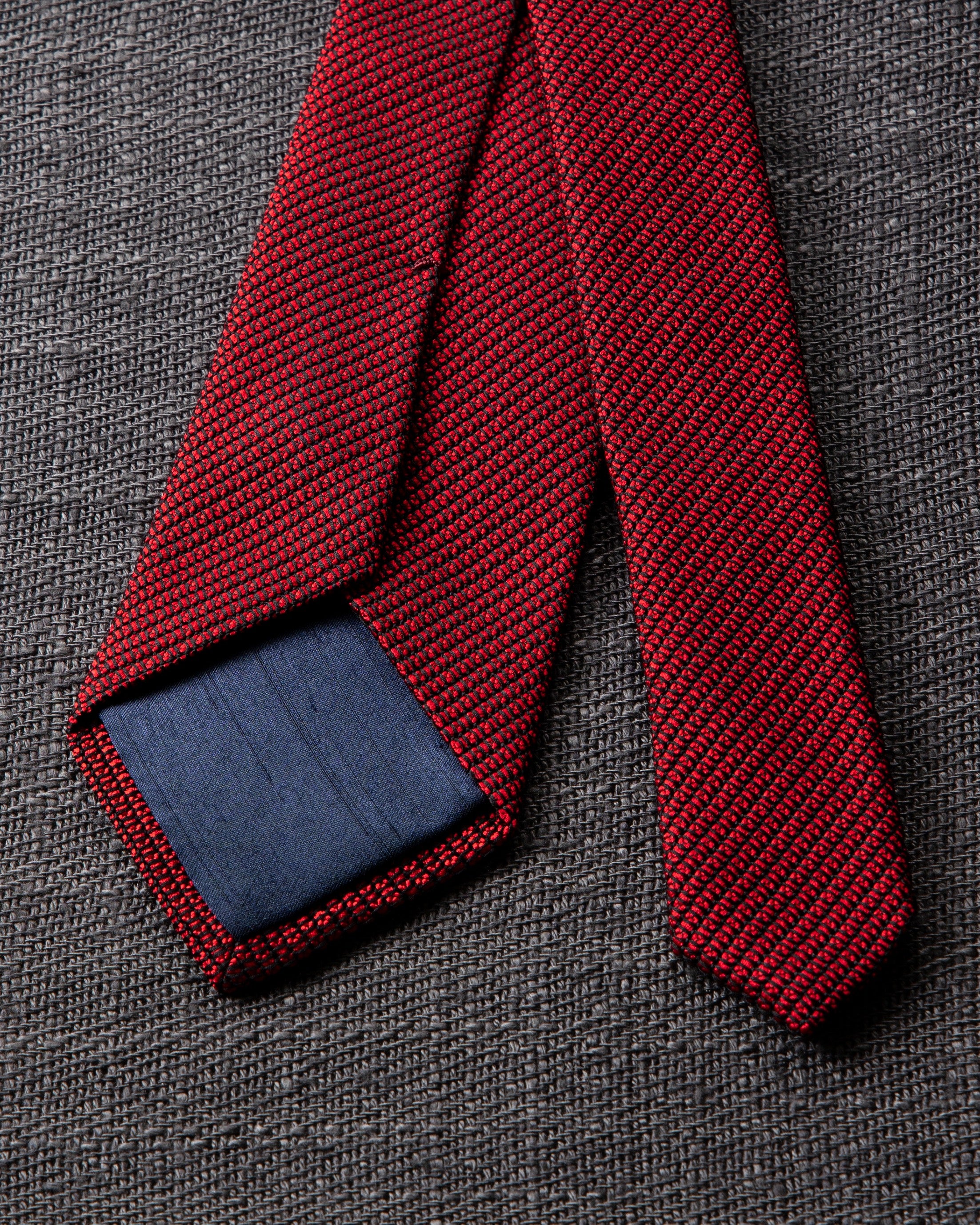 フレスコタイ レッド