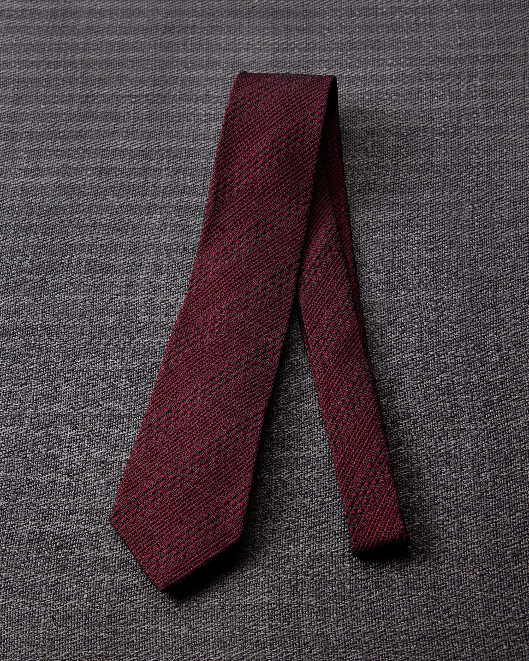 Tango Jacquard Tie Wine