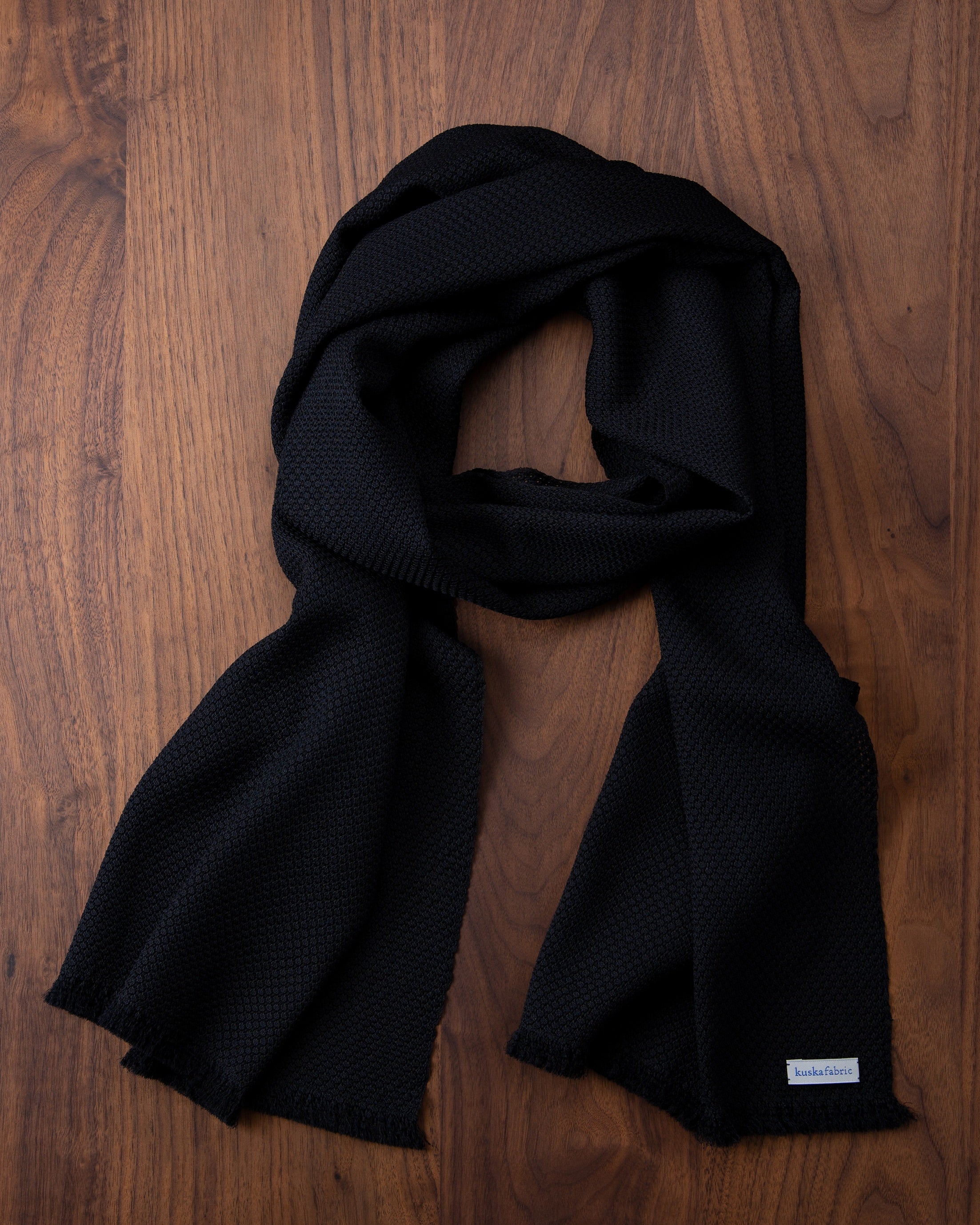 Garza Scarf Black
