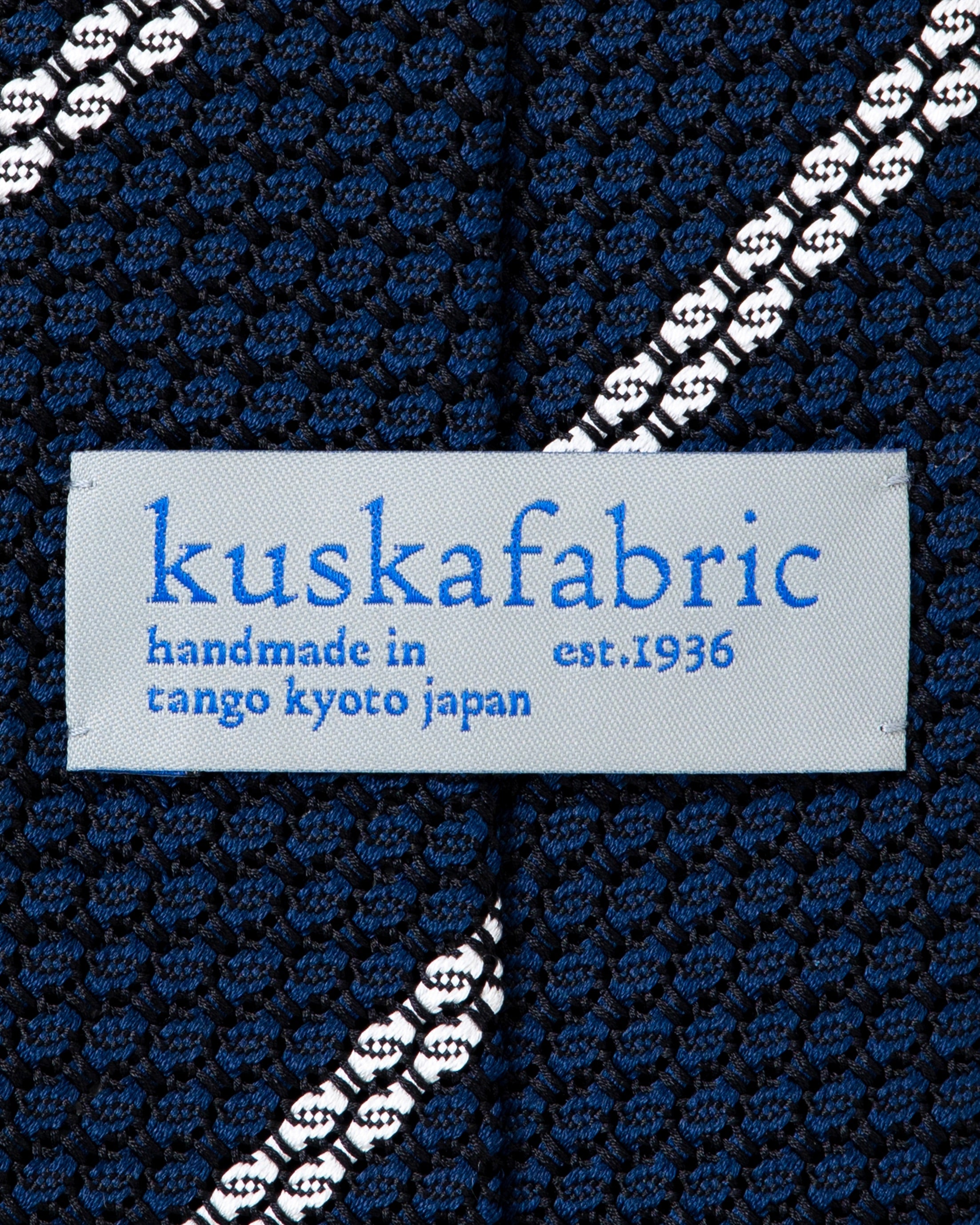 ガルザホワイトラインタイ & チーフ 丹後ブルー