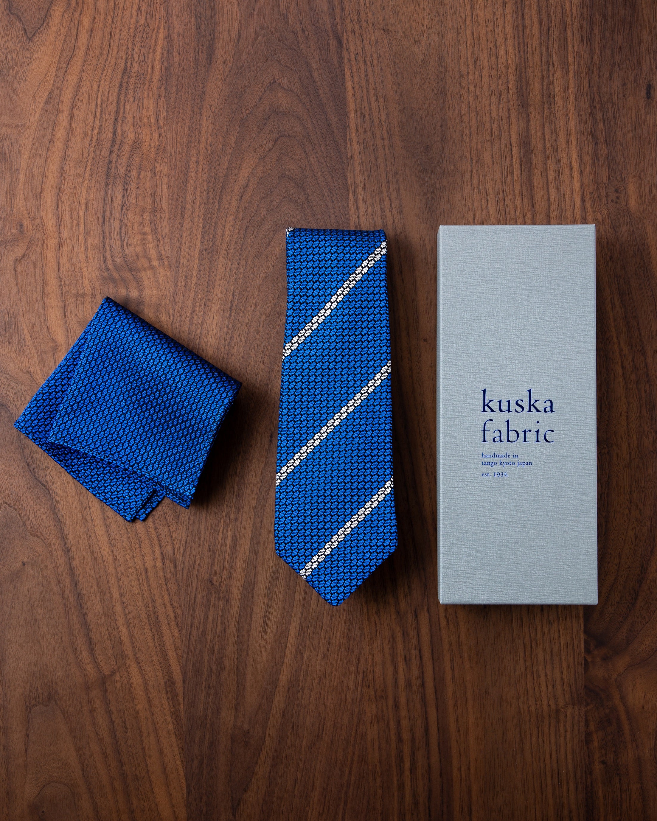Garza White Line Tie & Pocket Square Tango Blue