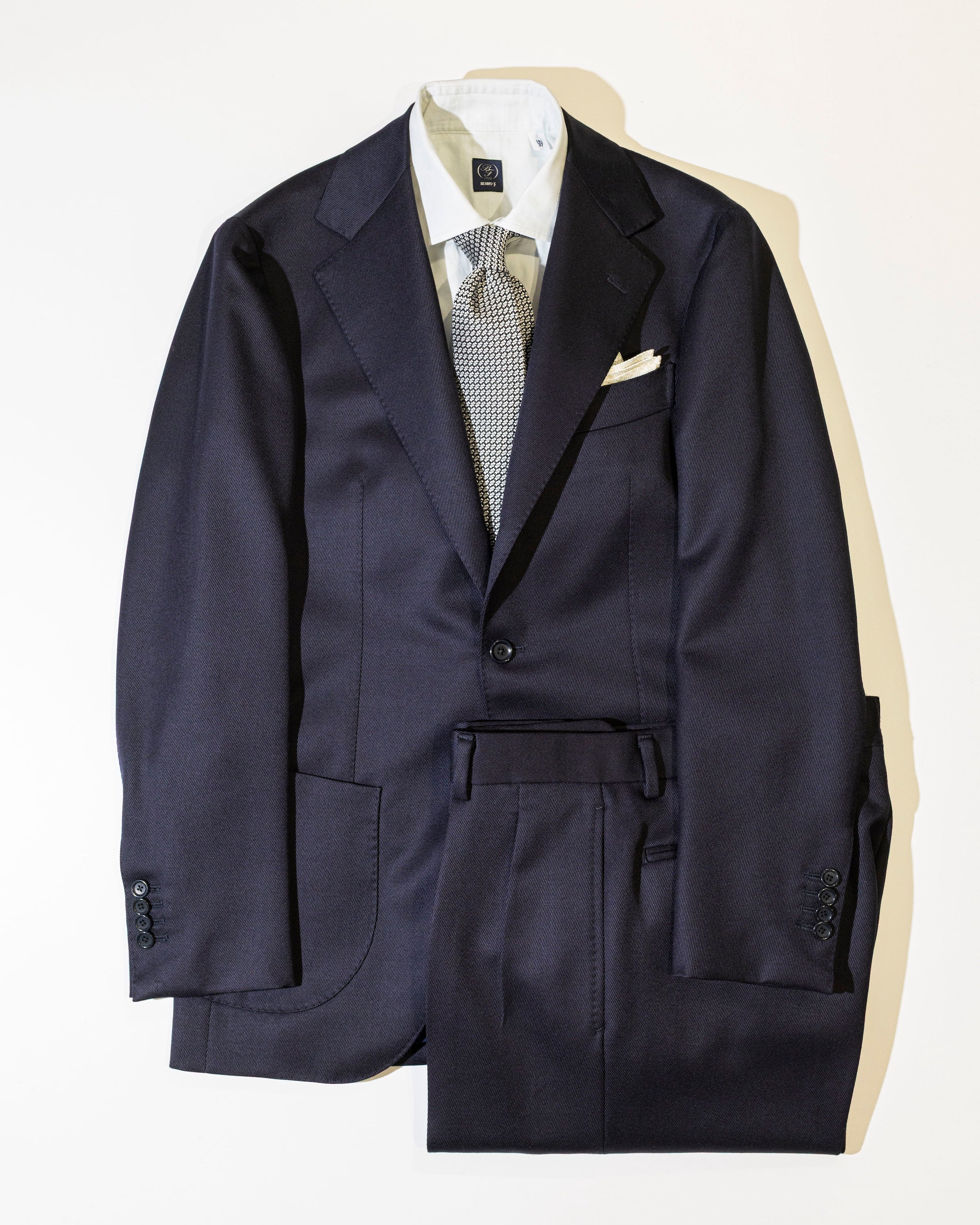 Garza Tie White Gray