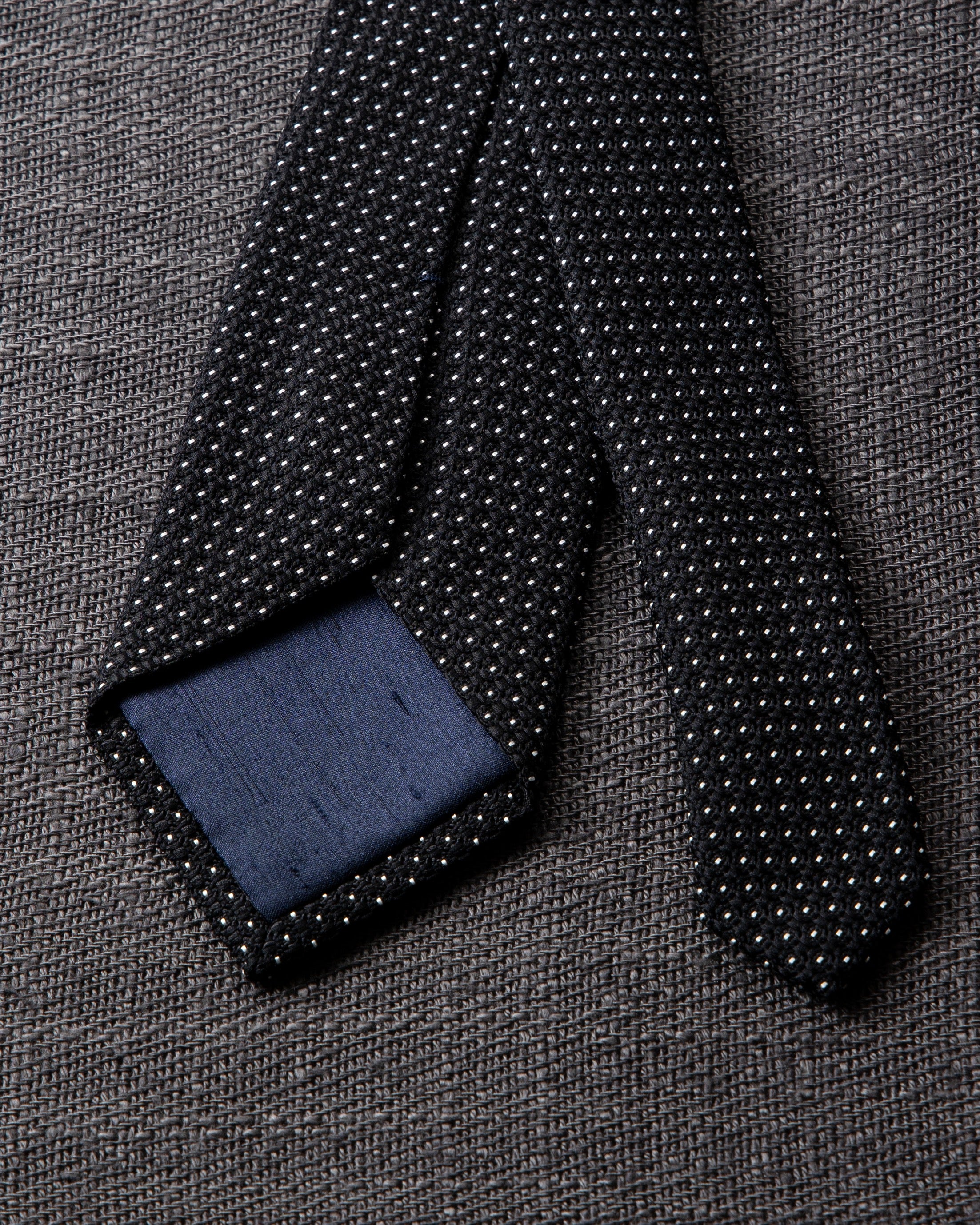 Line Dot Tie Black