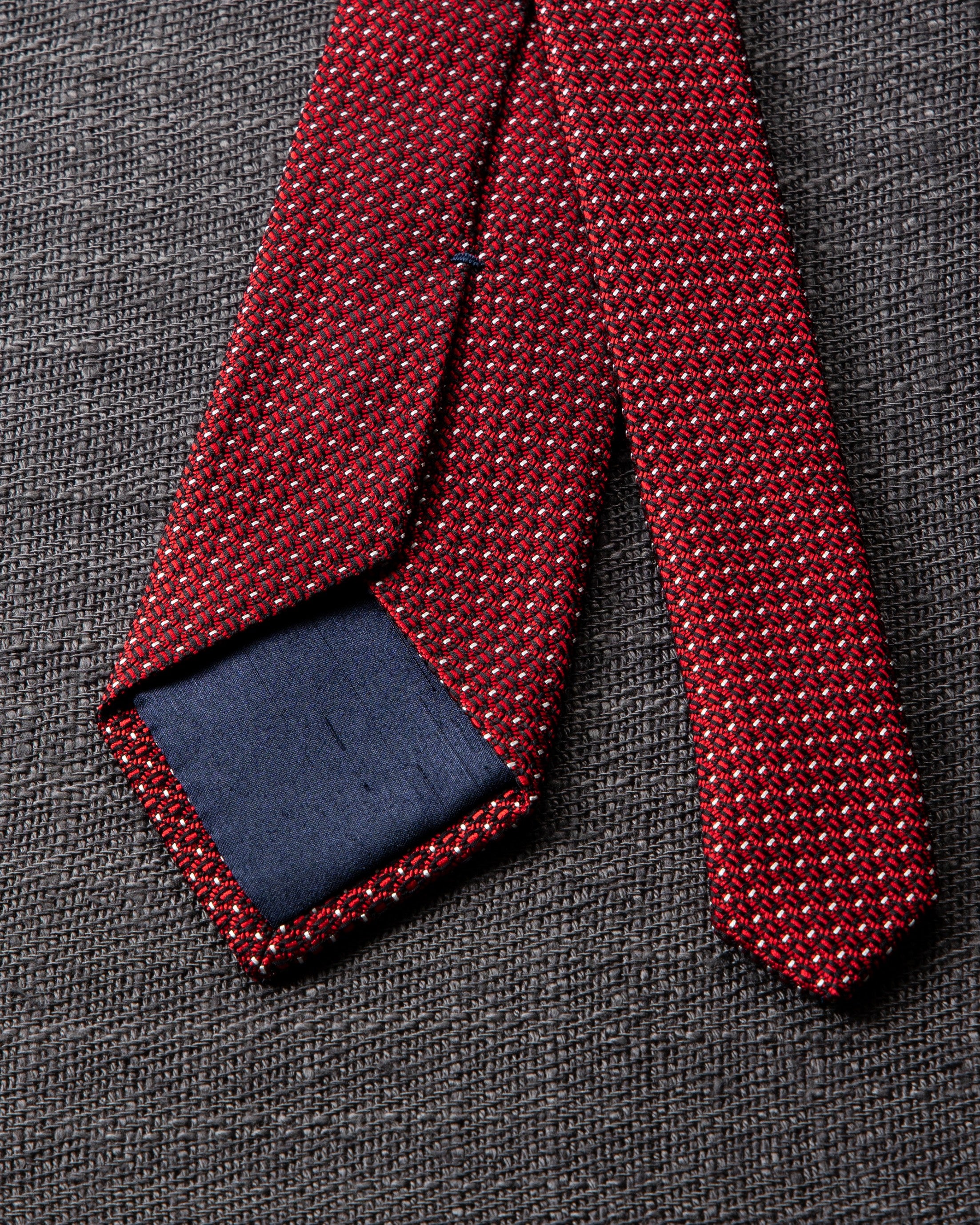 Line Dot Tie Red