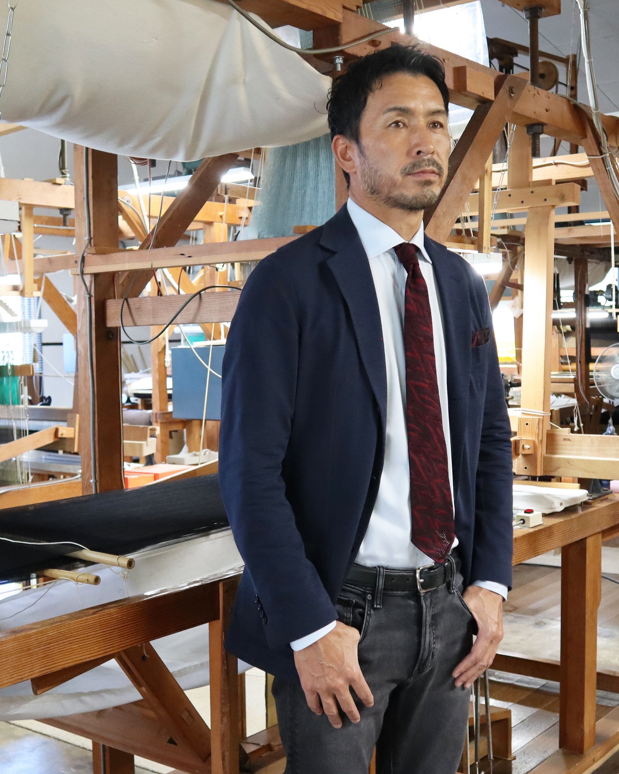 【Art】WAVE HEAD チーフ ワイン