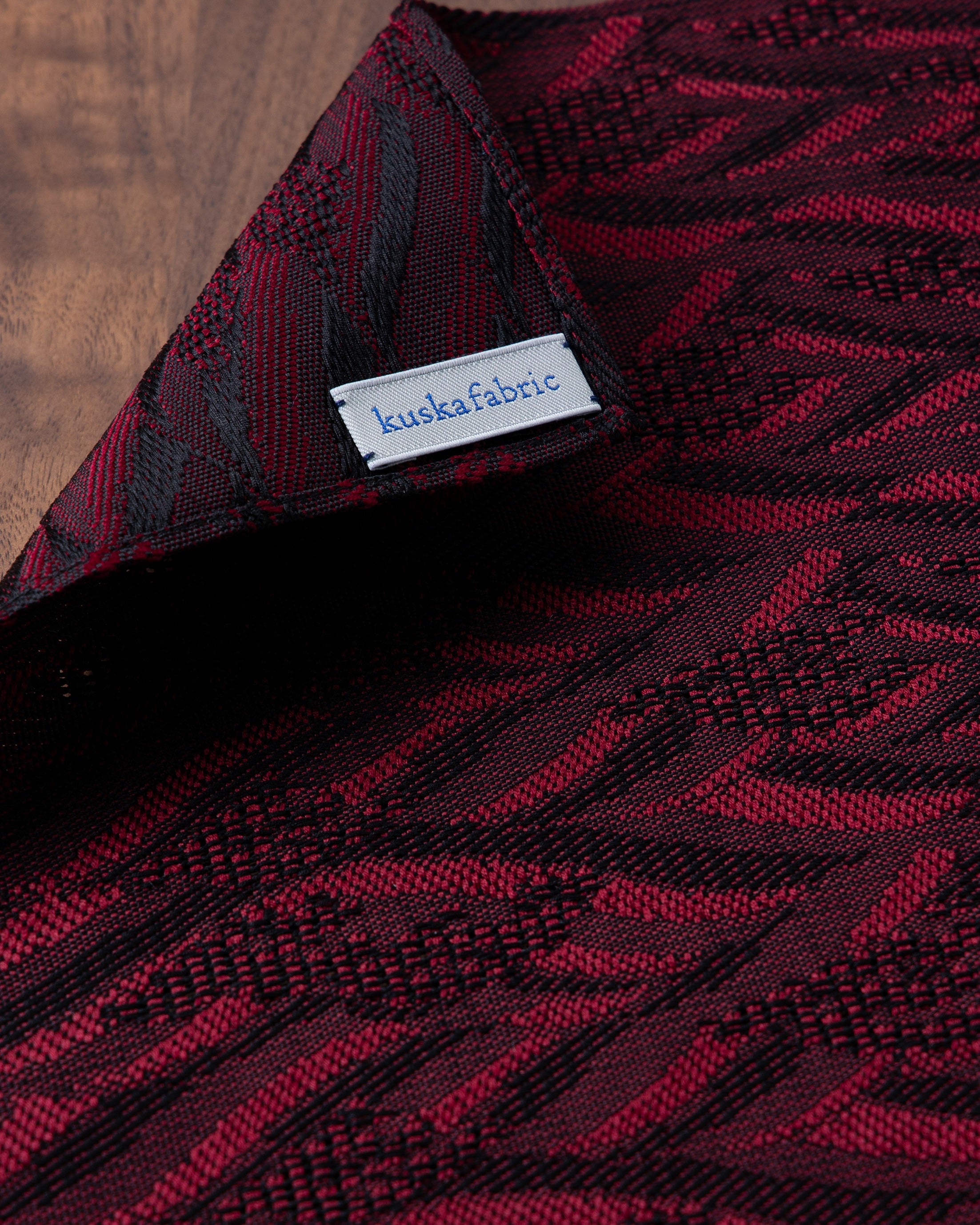 【Art】WAVE HEAD タイ & チーフ ワイン