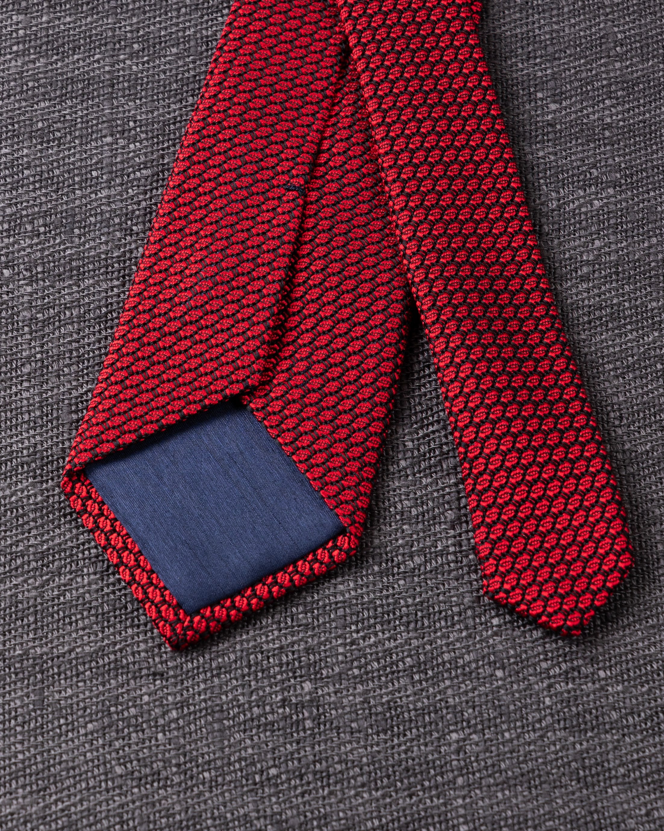 Garza Tie White Gray