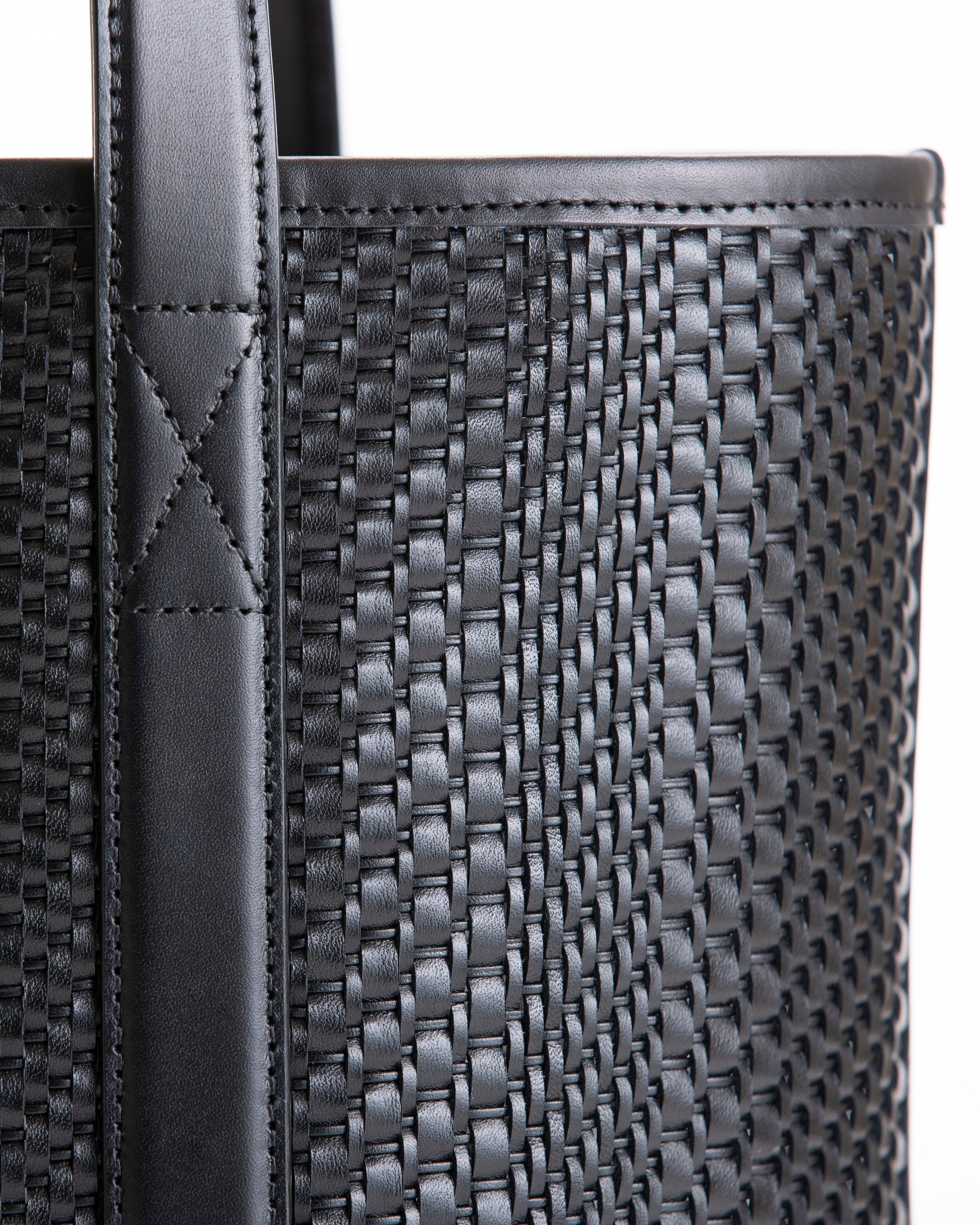 【Leather】ラッティア トートバッグ　ブラック